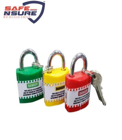 jacket-padlock-with-regular-shackle-set-of-3